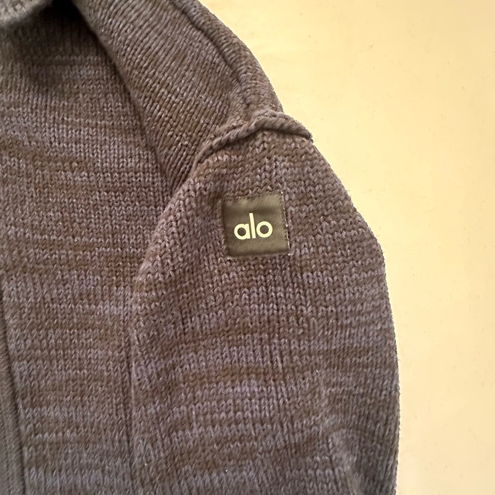 ALO Yoga Dark Blue Zip Up Sweater with Ribbed Cuffs - Picture 3 of 4
